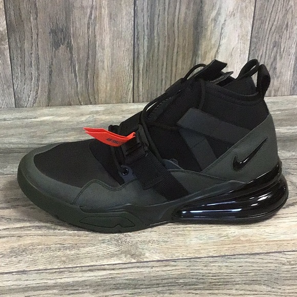 NEW 2018 Nike AIR Force 270 Utility Sequoia Black - Picture 3 of 6